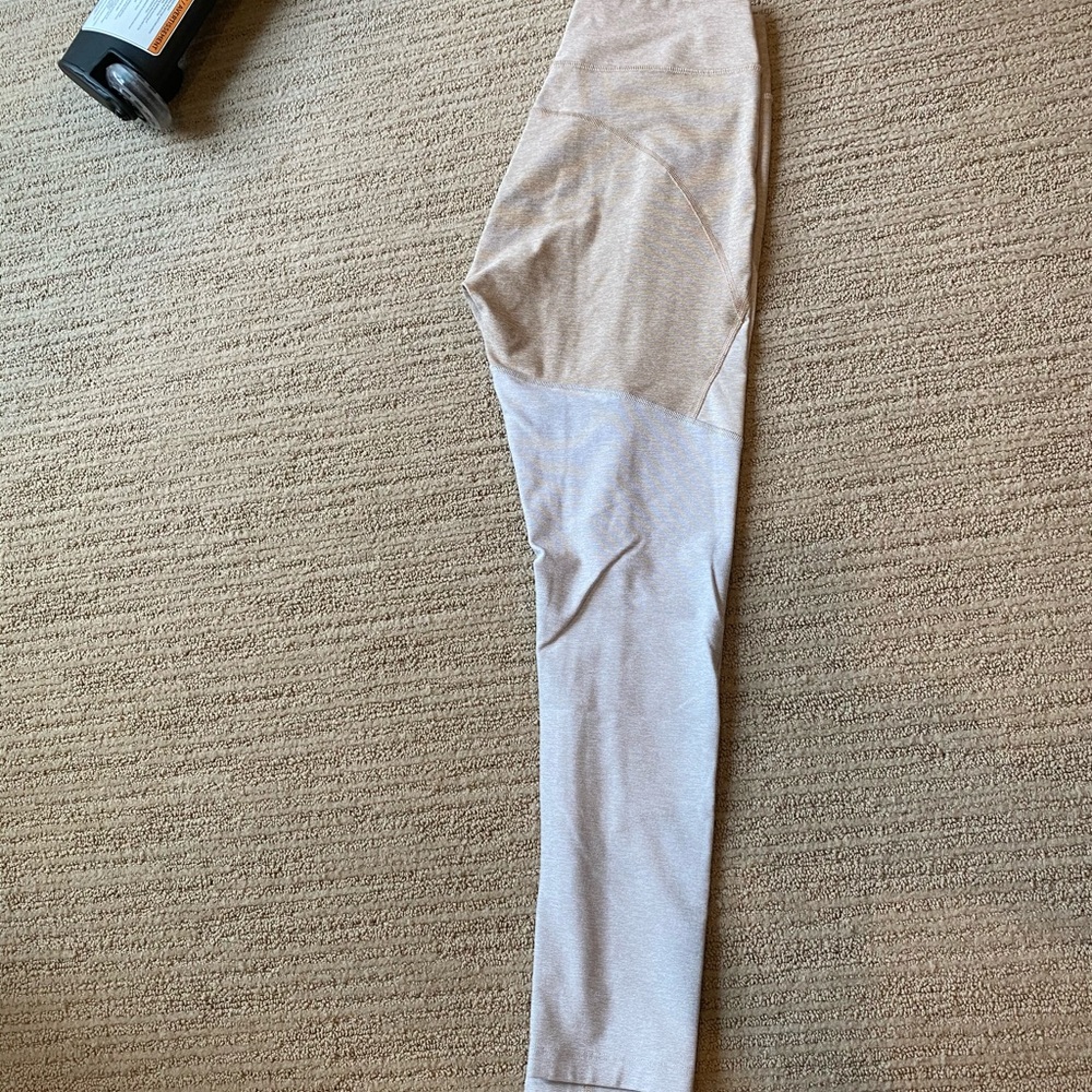 Outdoor voices leggings in tan